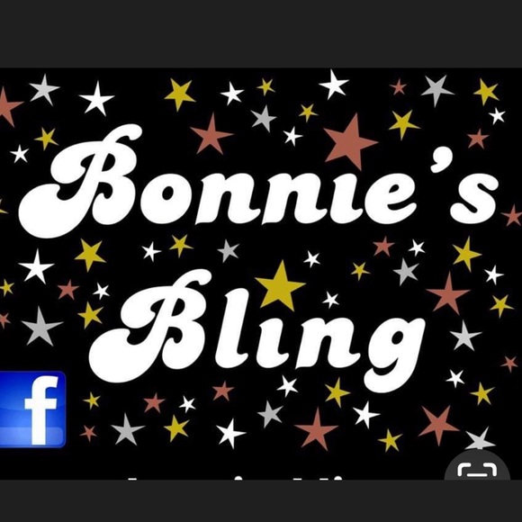 Bonnie’s Bling One of a Kind Fused Glass Jewelry and Accessories to Wear. - Picture 13 of 16